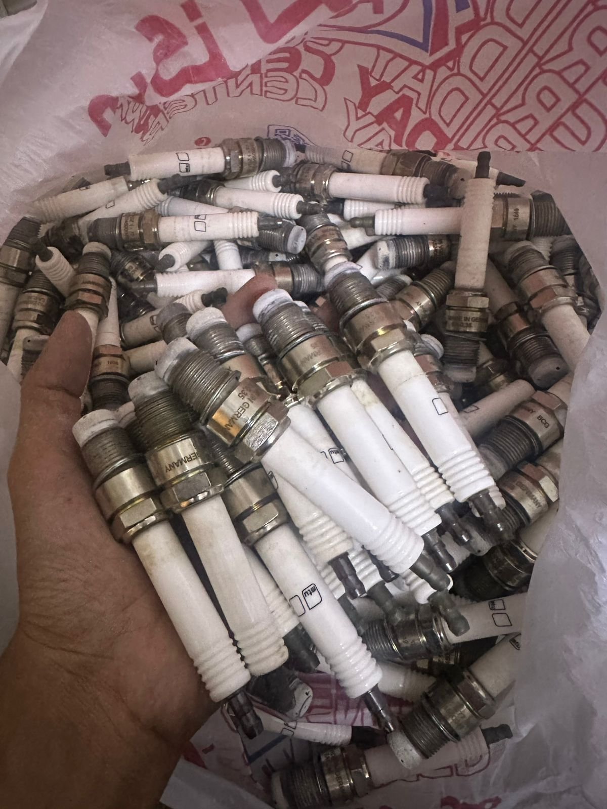 MTU industrial spark plugs